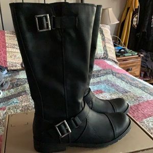 ROCKET DOG WOMENS H380 BOOTS, BLACK, SIZE 10.0